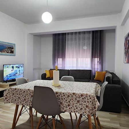 Old Town Boulevard Apartment In City Center Дуррес Экстерьер фото