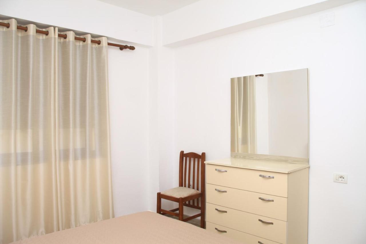 Old Town Boulevard Apartment In City Center Дуррес Экстерьер фото